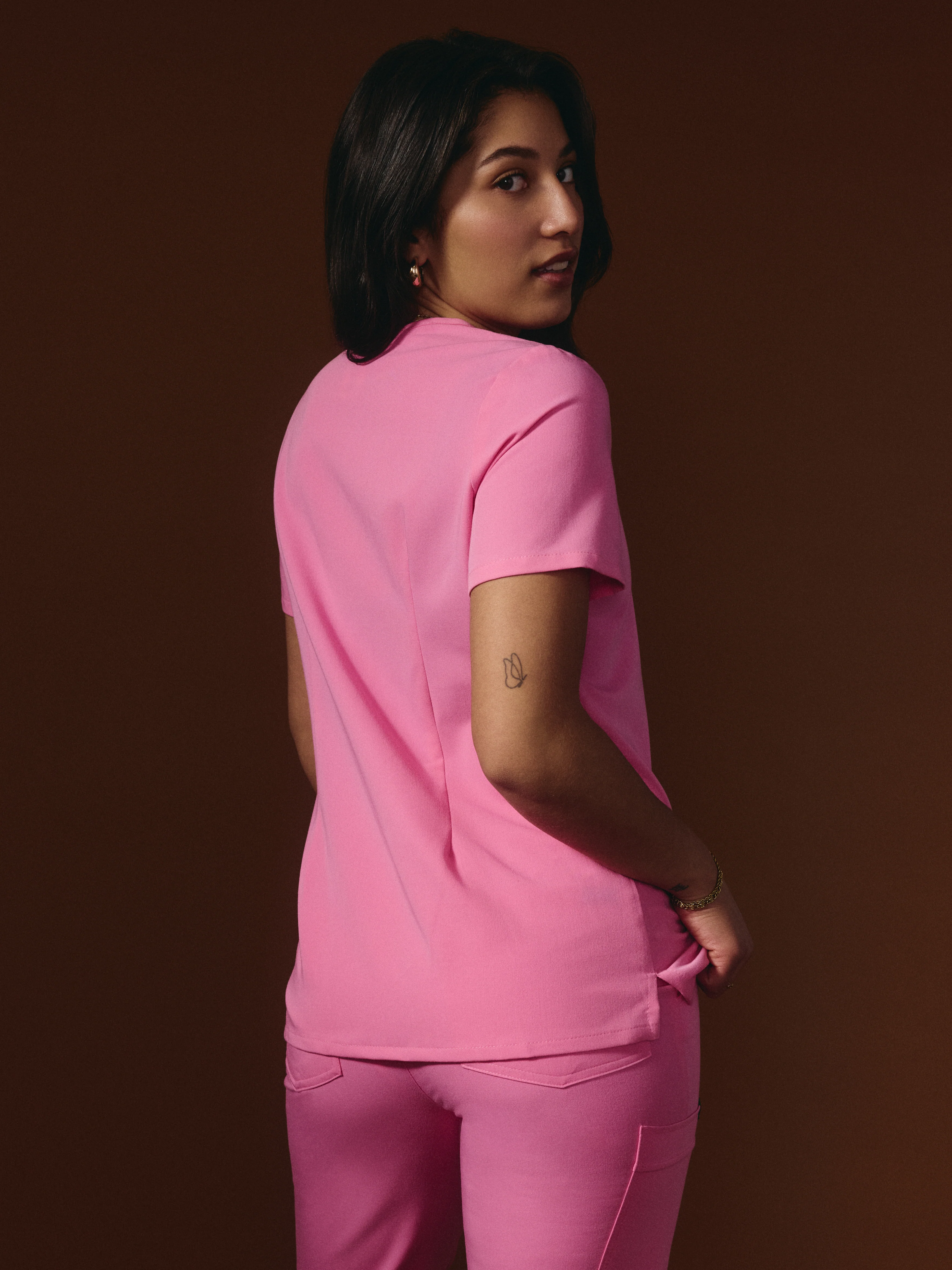 GABRIELLE RE-GARDE™ - G-M x PONY PINK - One Pocket Scrub Top - SILVADUR™ - Image 3