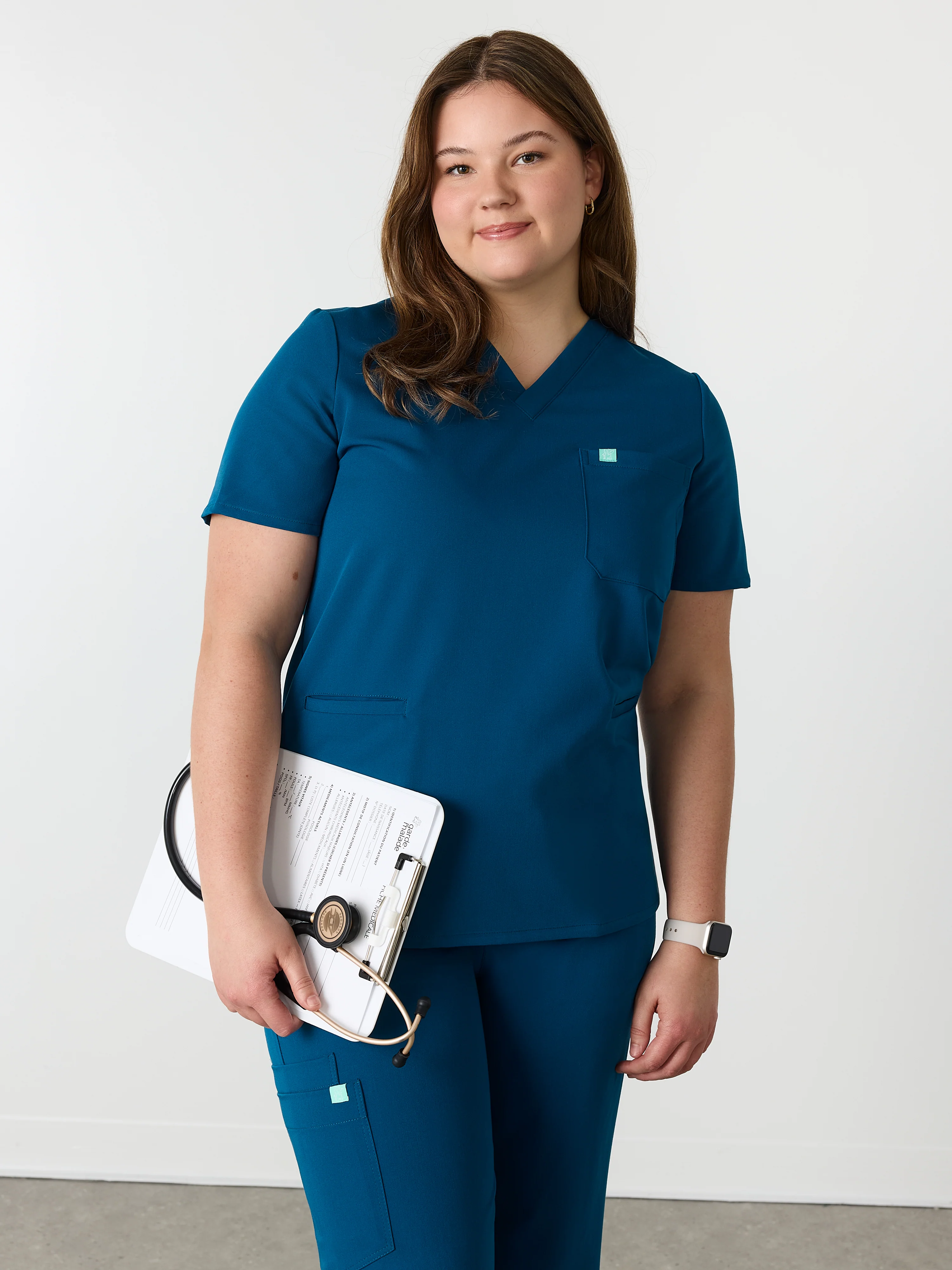 LIV RE-GARDEâ„¢ - OPAL BLUE - Three Pockets Scrub Top - SILVADURâ„¢