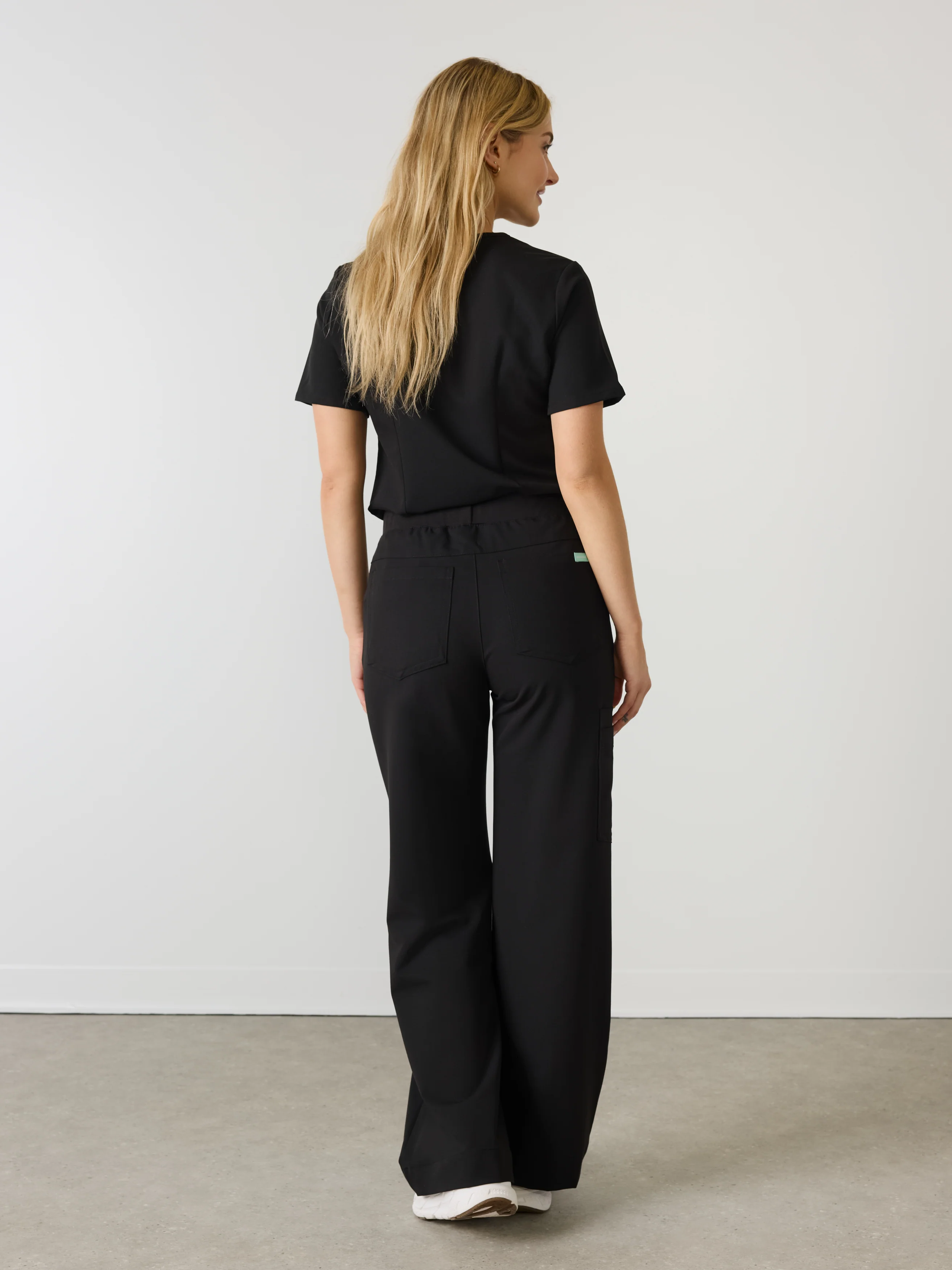 MILA RE-GARDE™ - BLACK - Wide Leg Scrub Pants - SILVADUR™ - Image 4