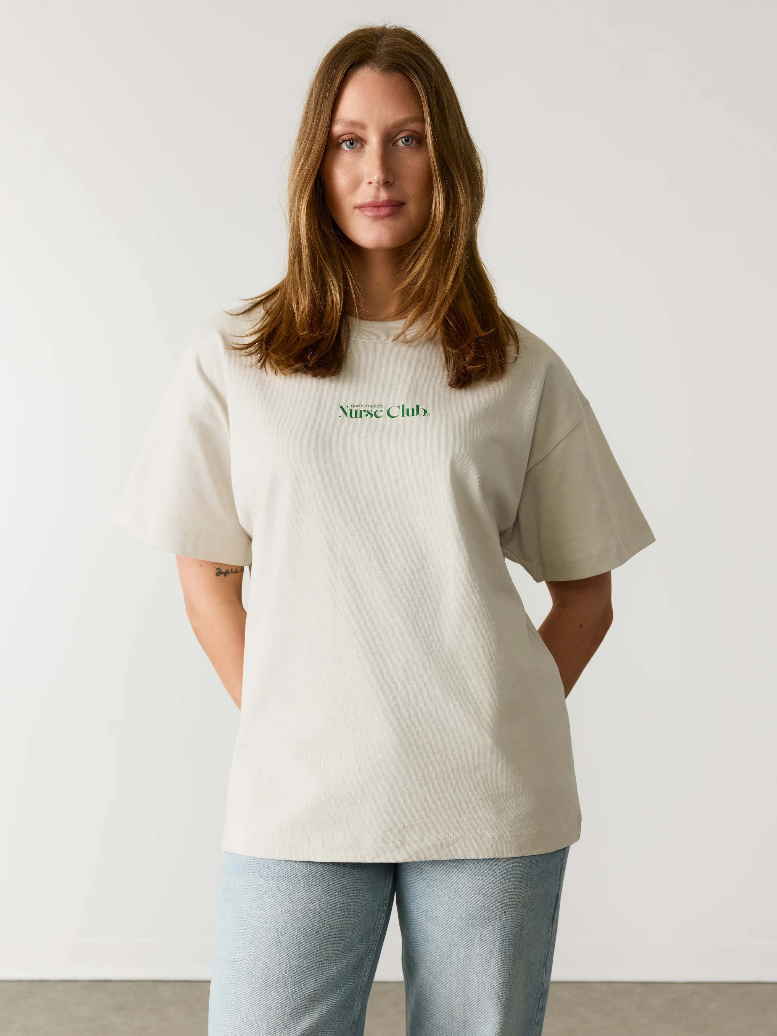 Oversized T-Shirt Unisexe - Nurse Club - Image 2
