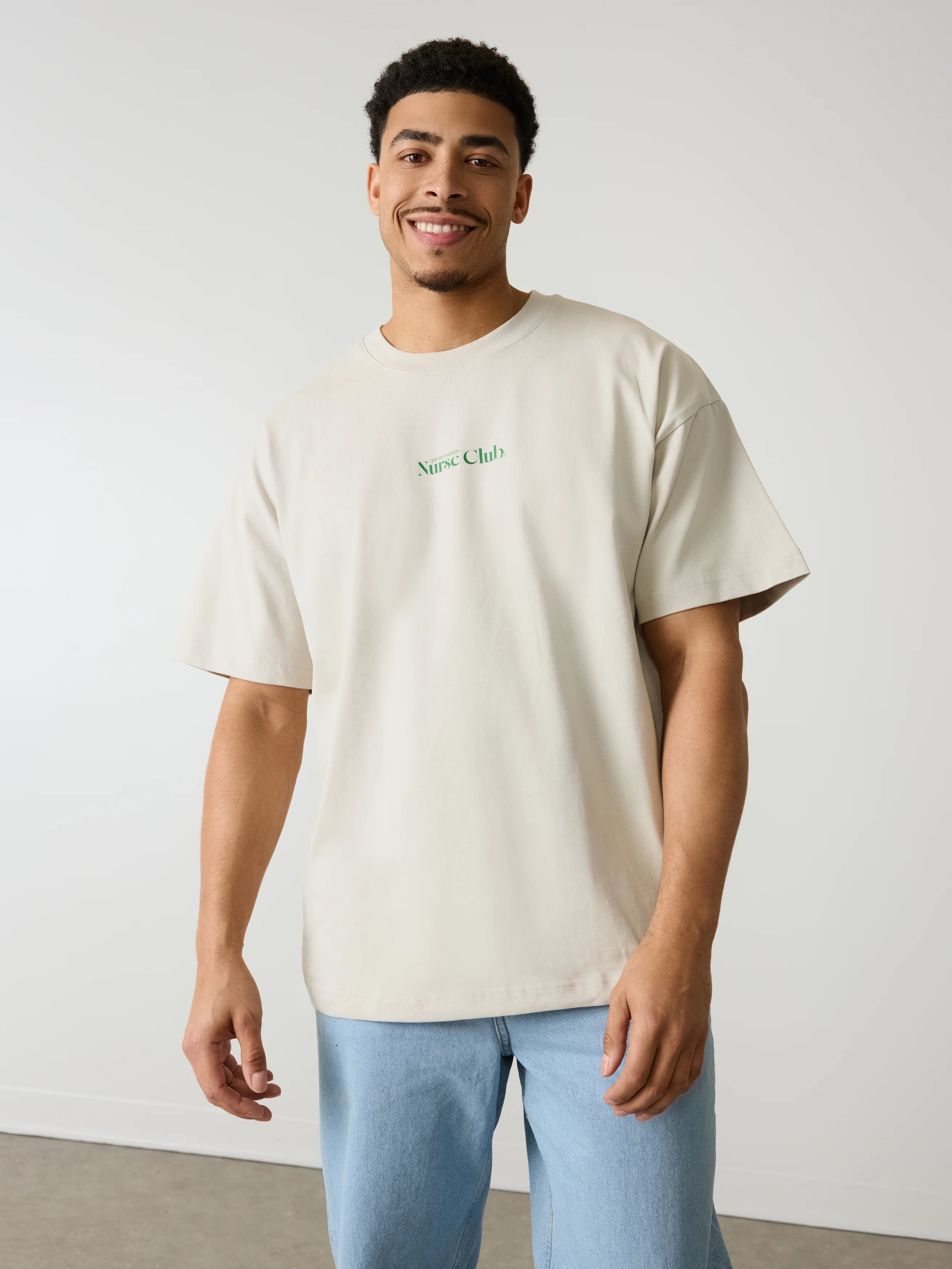 Oversized T-Shirt Unisexe - Nurse Club - Image 4