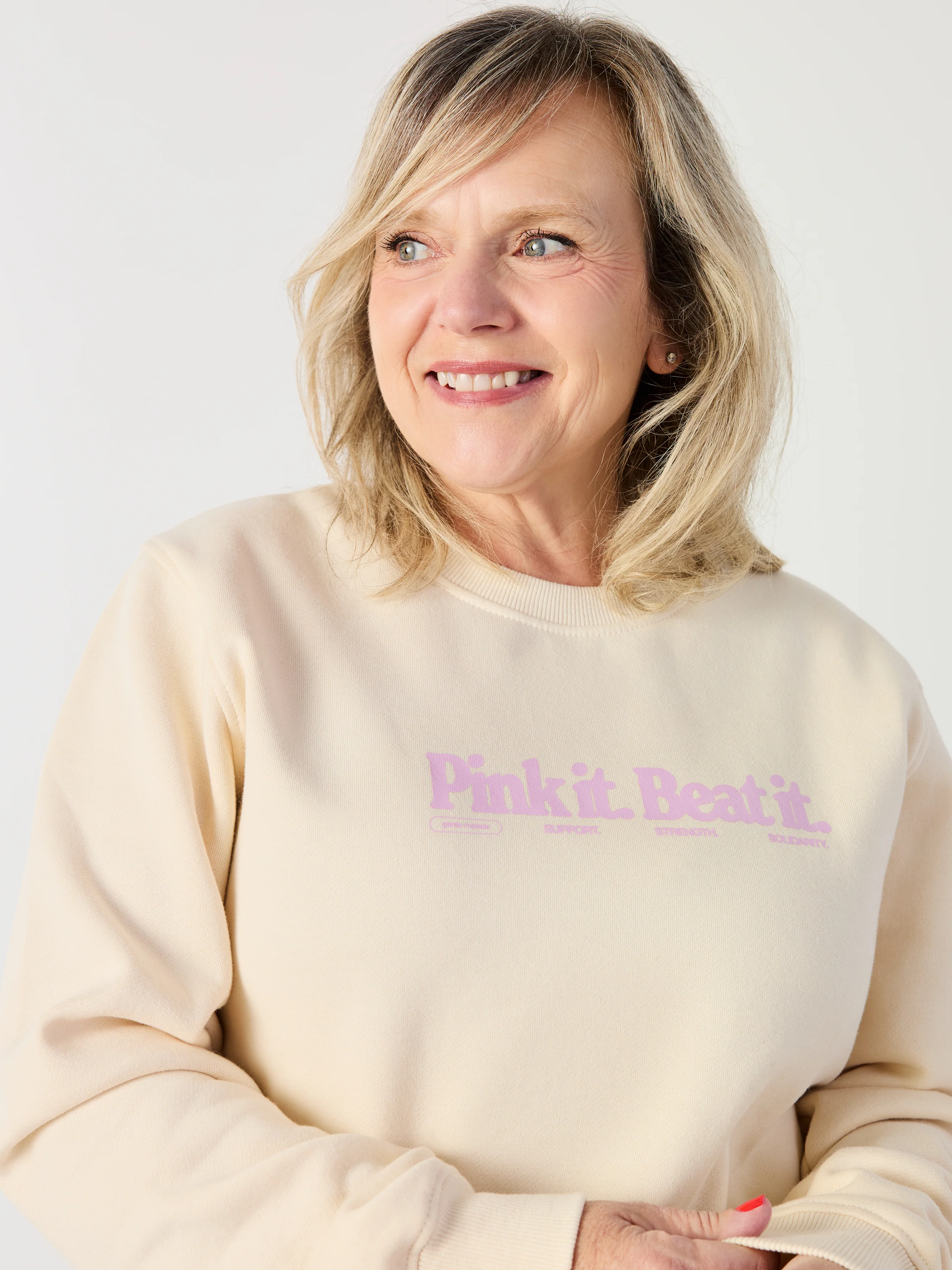 Pink it. Beat it - Crewneck Crème - Image 2