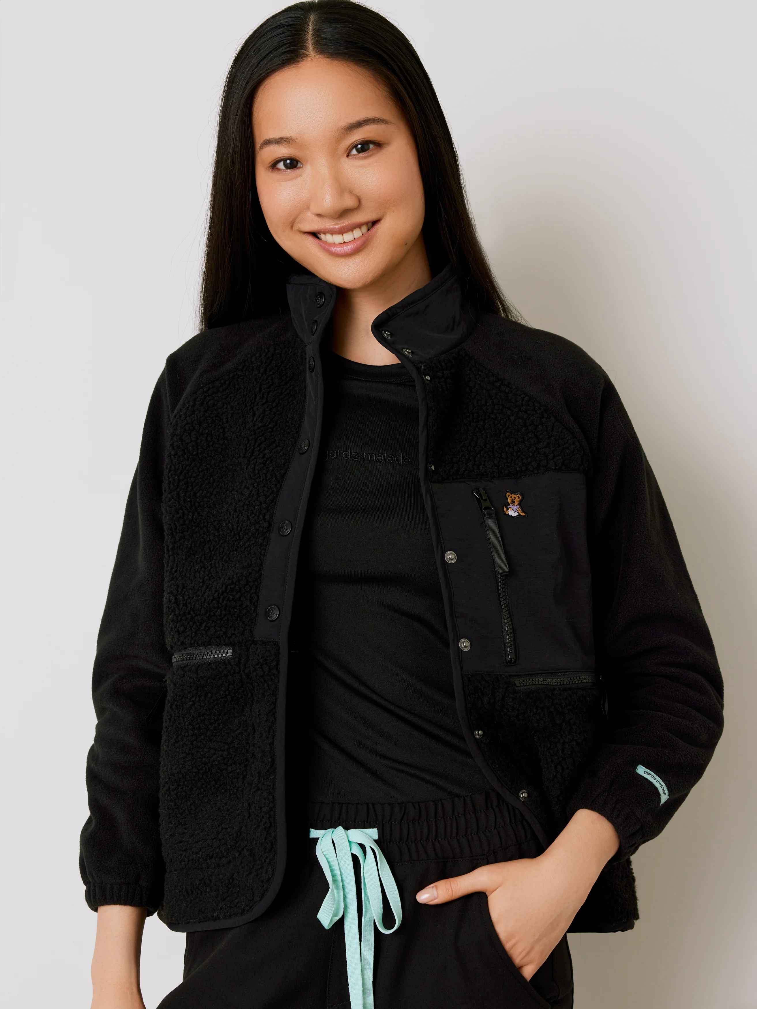 Sherpa Vest - Black - Image 3