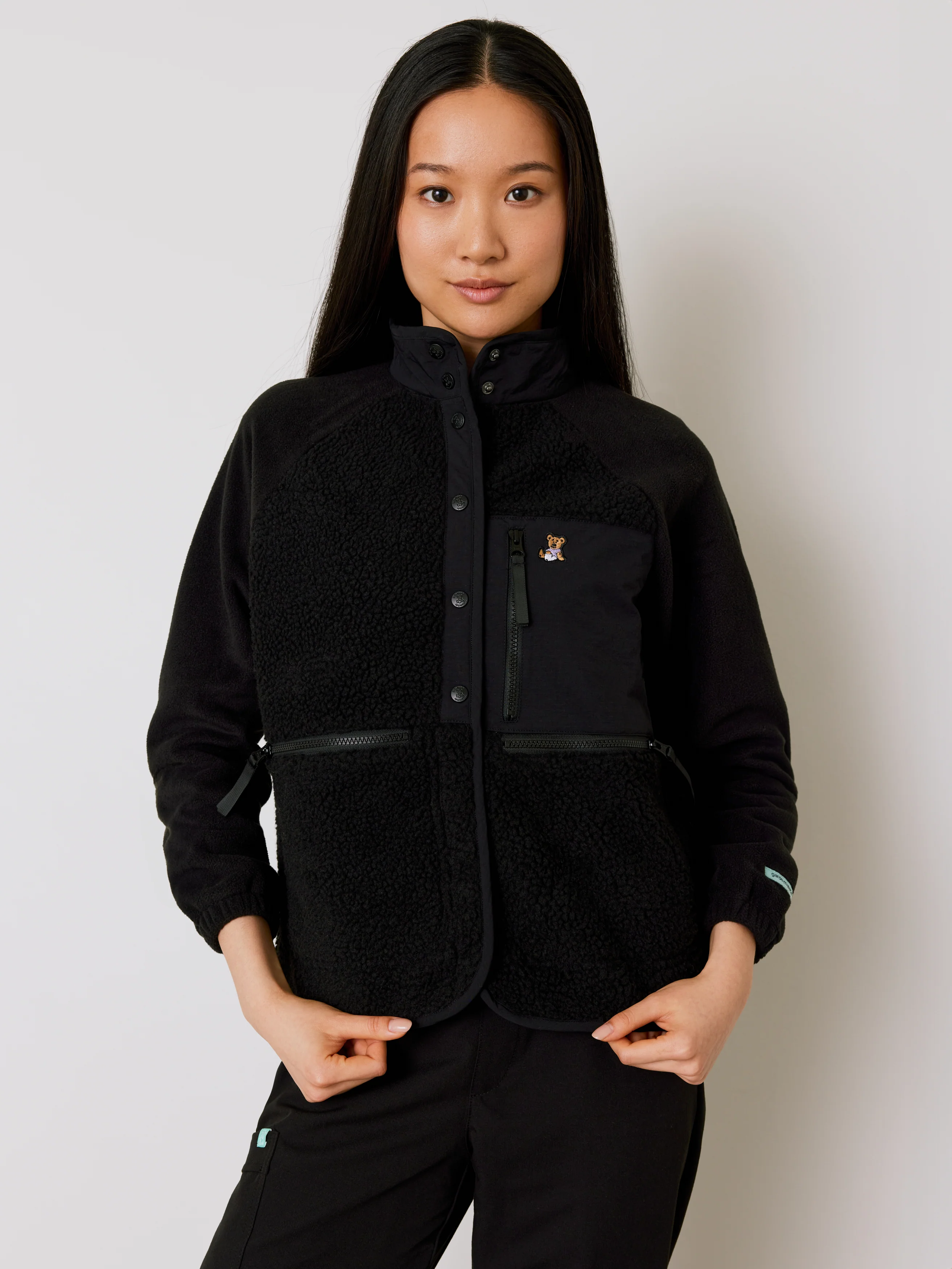 Sherpa Vest - Black - Image 4
