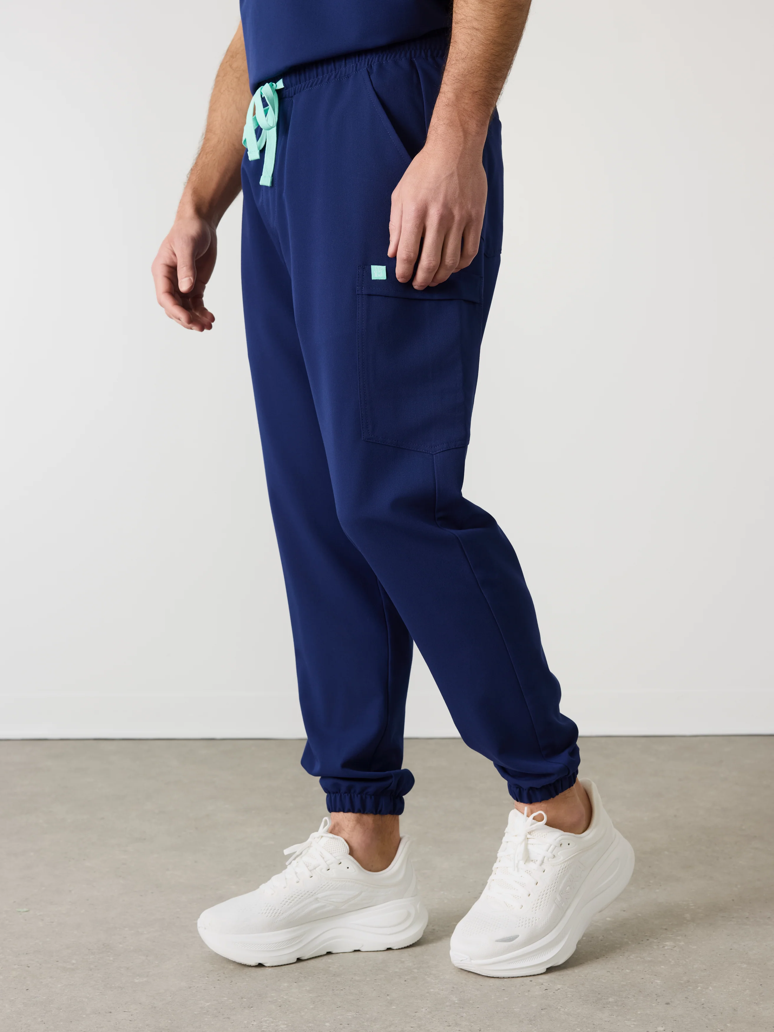 WILLIAM RE-GARDE™ - MODERN NAVY - Men's Jogger Pants - SILVADUR™ - Image 2