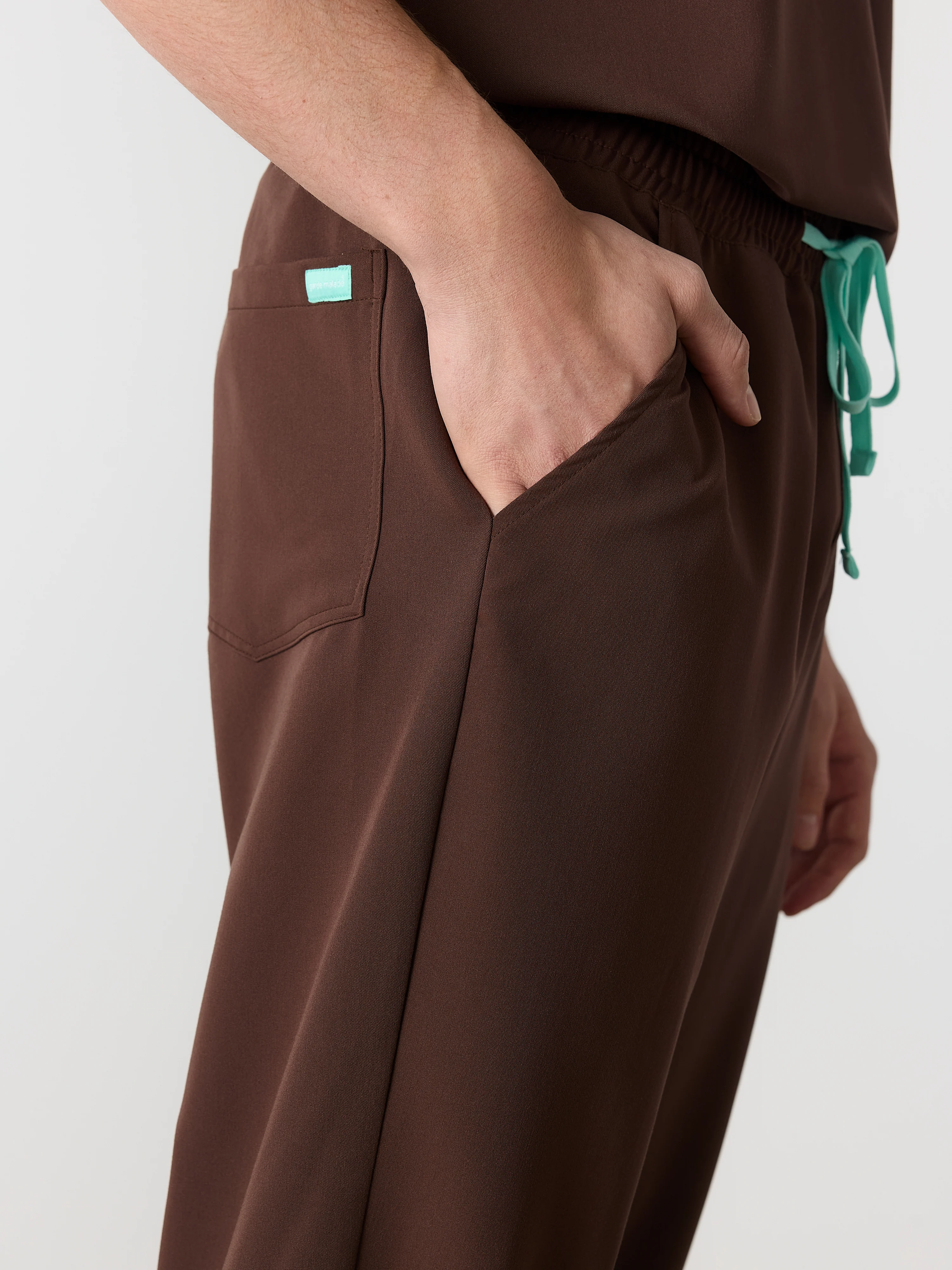 WILLIAM RE-GARDE™ - CHOCOLATE - Men's Jogger Pants - SILVADUR™ - Image 3