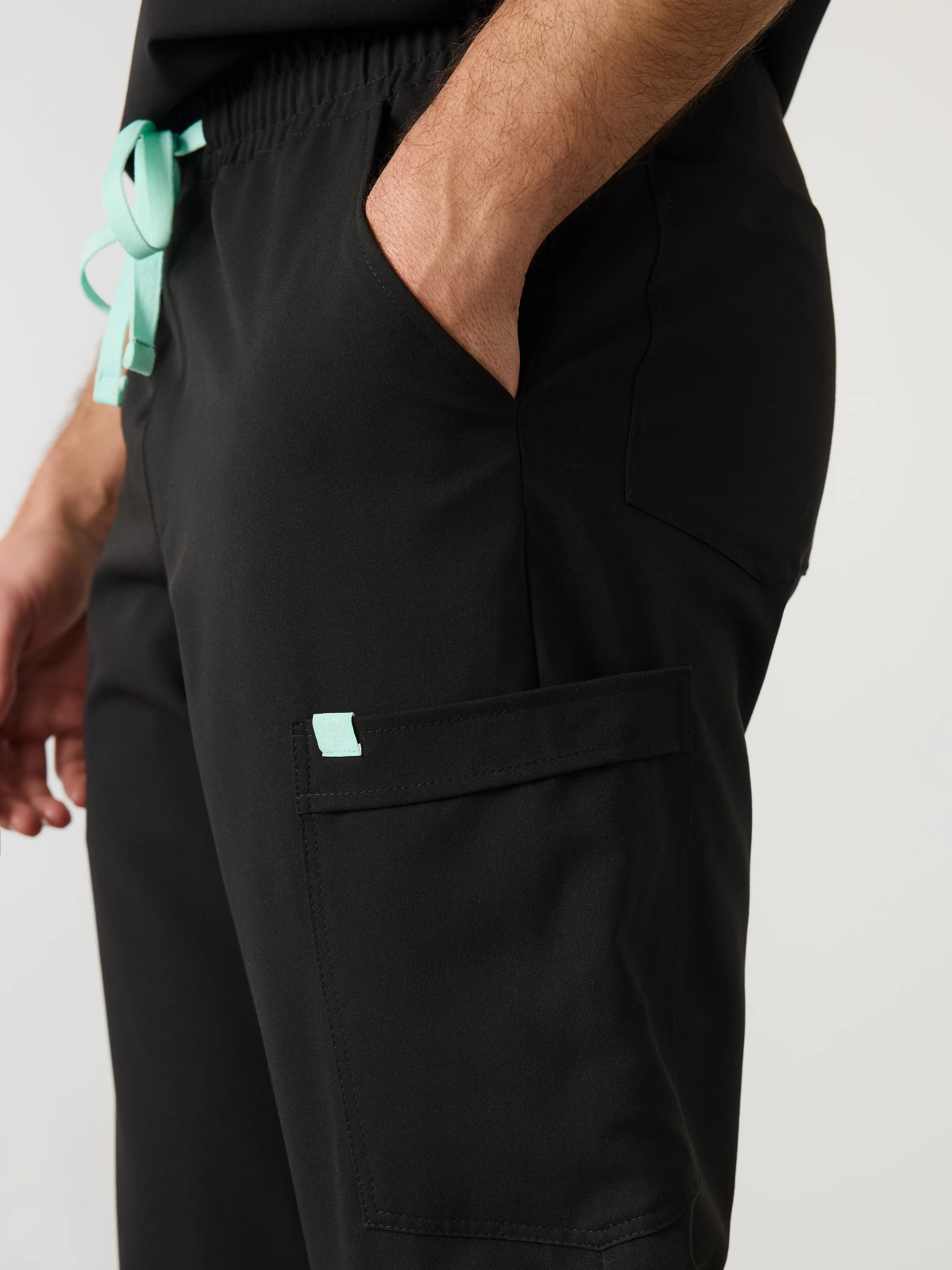 WILLIAM RE-GARDE™ - BLACK - Men's Jogger Pants - SILVADUR™ - Image 3