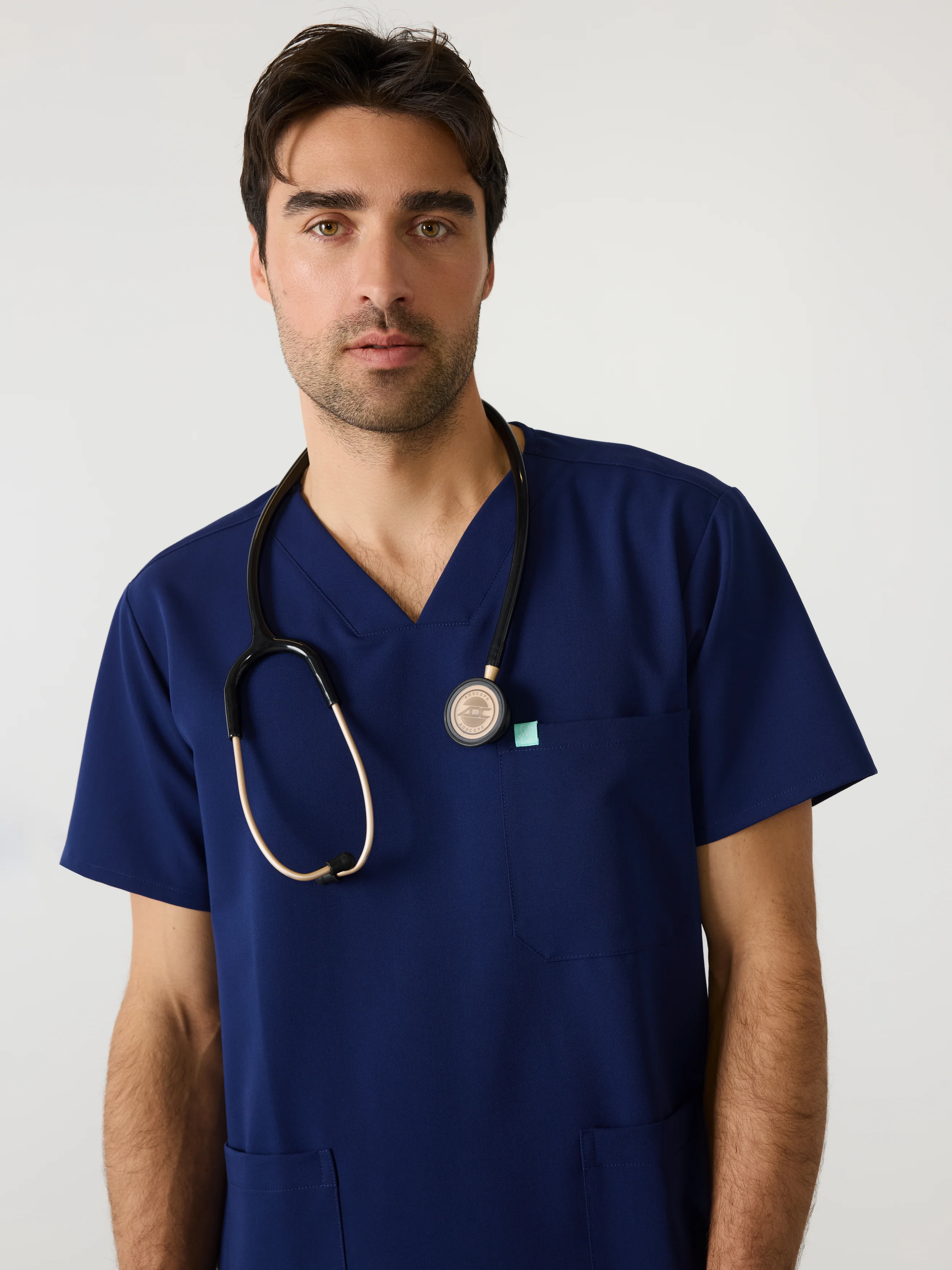 ZACK RE-GARDEâ„¢ - MODERN NAVY - Three Pockets Men's Scrub Top - SILVADURâ„¢ - Image 2