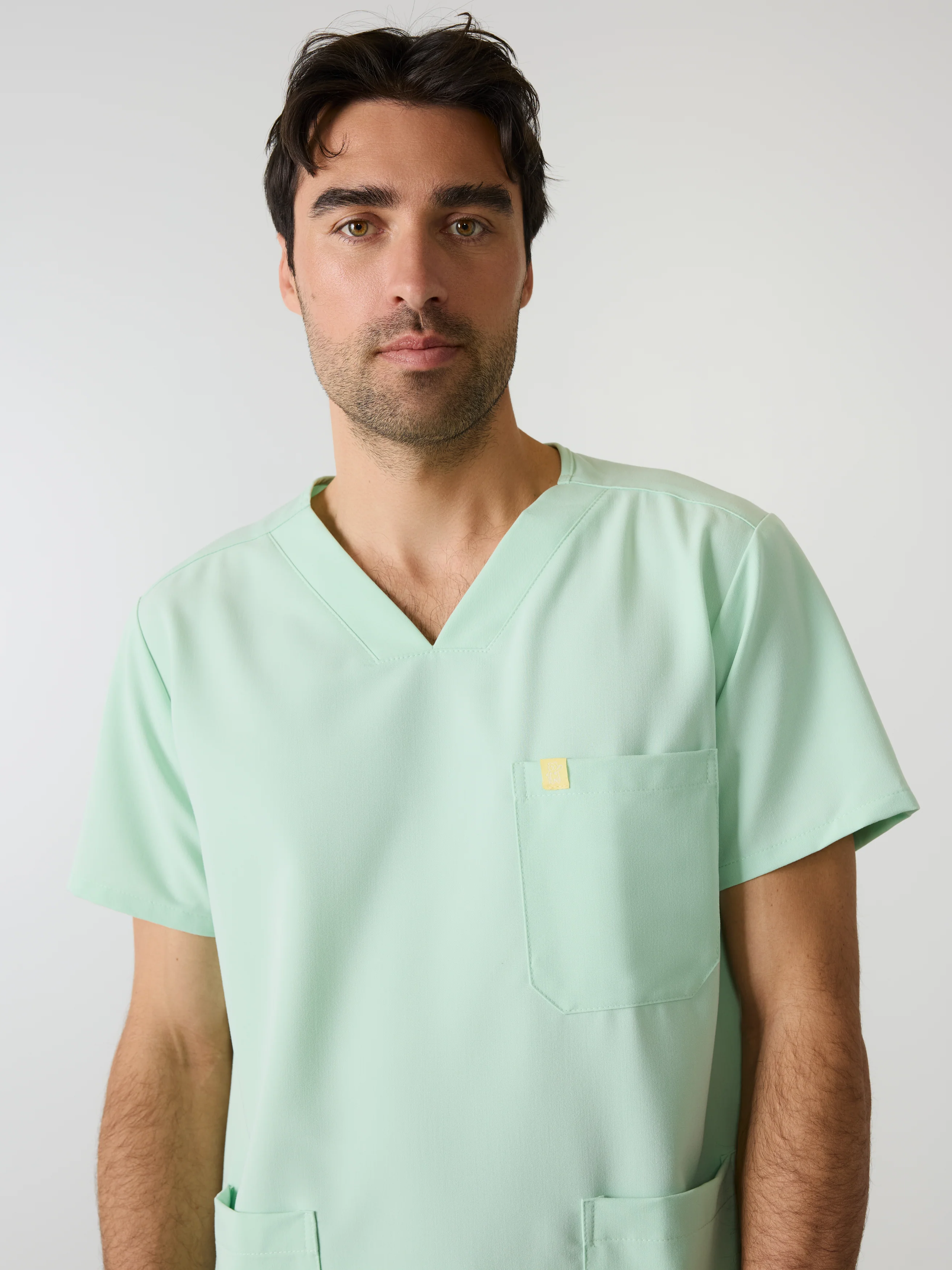 ZACK RE-GARDE™ - MISTY MINT - Three Pockets Men's Scrub Top - SILVADUR™ - Image 2