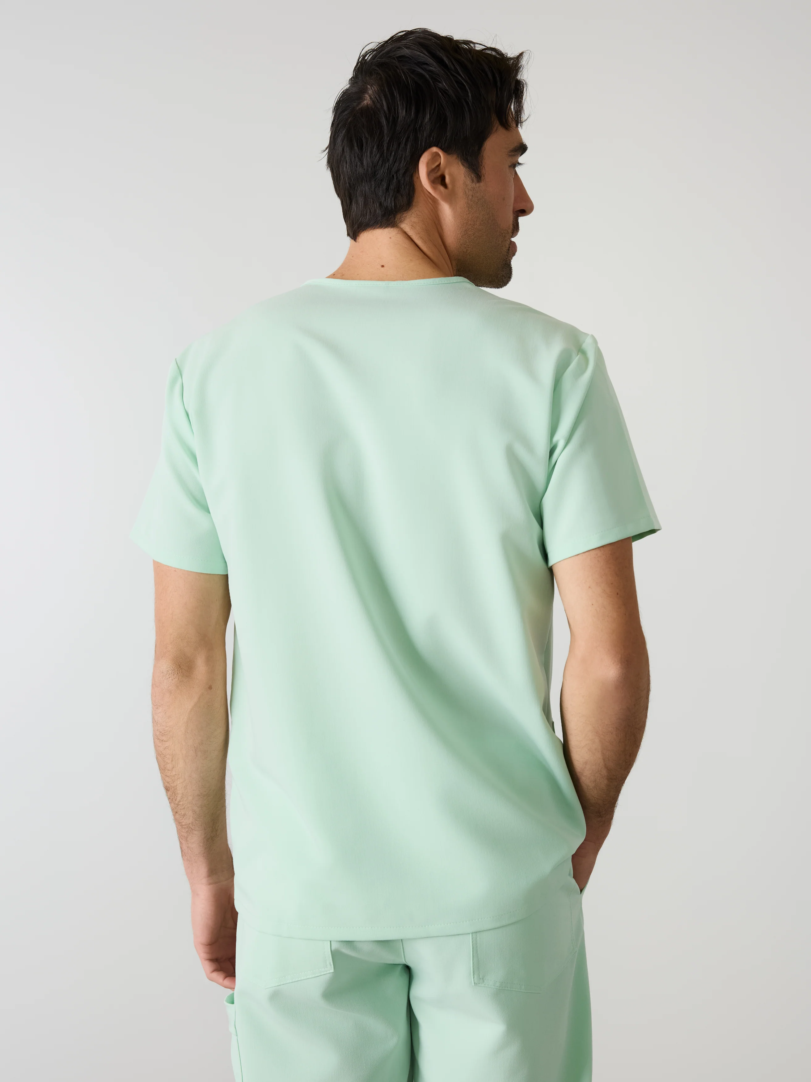 ZACK RE-GARDE™ - MISTY MINT - Three Pockets Men's Scrub Top - SILVADUR™ - Image 3