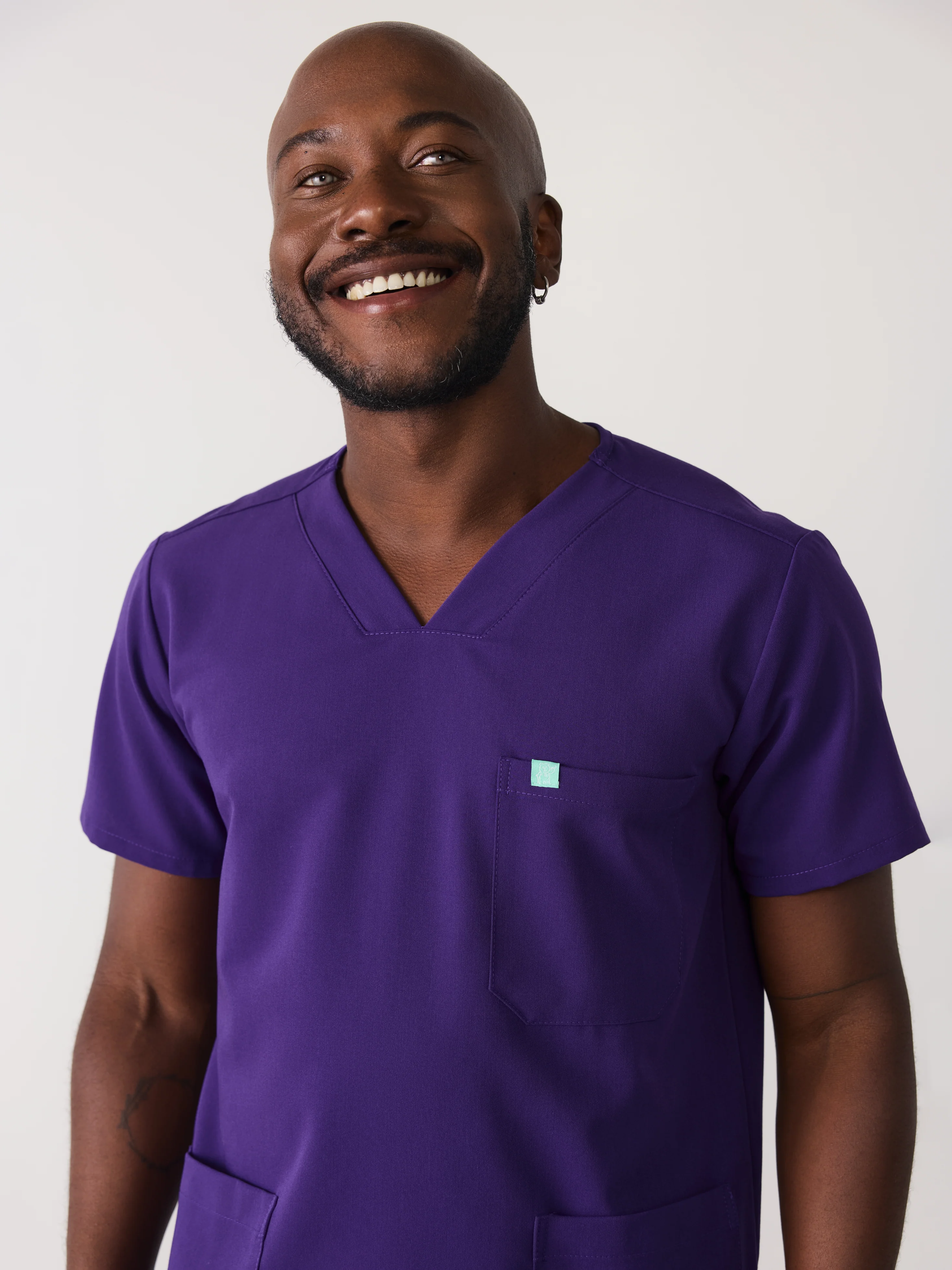 ZACK RE-GARDEâ„¢ - MIDNIGHT VELVET - Three Pockets Men's Scrub Top - SILVADURâ„¢ - Final Sale - Image 2